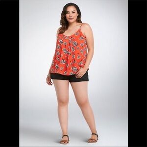 Nwot Torrid Pleated Front Criss Cross Back Floral Tank Top